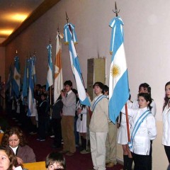 Daireaux homenajeó al creador de la enseña patria