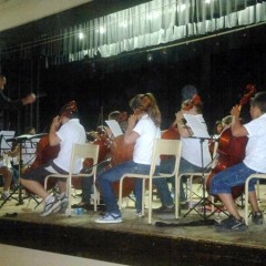 Hernando asistió al concierto de fin de año de la Orquesta Escuela