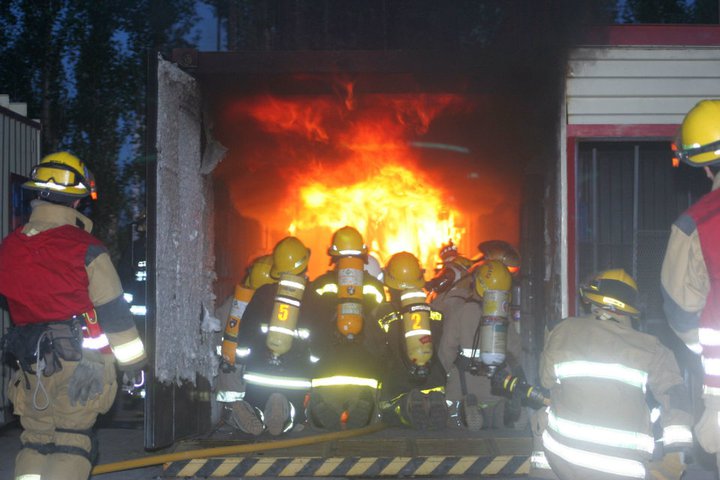 Curso de Incendios Estructurales, al cual concurrio Augusto Celerier